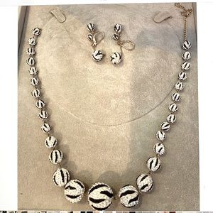 Black/White Swarovski Crystal earrings/necklace